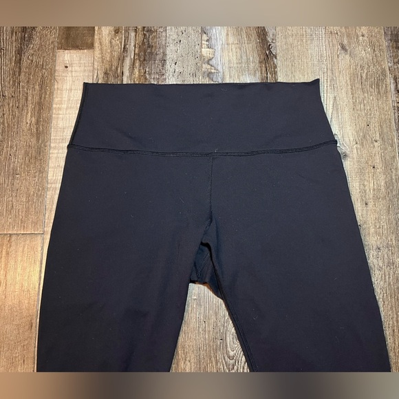 Lululemon Wunder Under Hi-Rise 7/8 Tight *Full-On Luon 25" in Black Women’s 12 - Picture 4 of 8